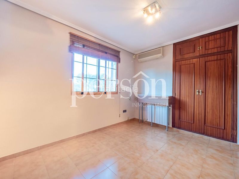 Foto 44149385-3d56-4f2a-bae1-3b896d8749f5. Casa amb aparcament piscina a La Cañada Paterna