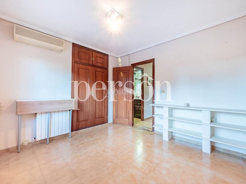 Foto 63243023-3865-47df-bdb1-29f0f626e7bf. Casa amb aparcament piscina a La Cañada Paterna