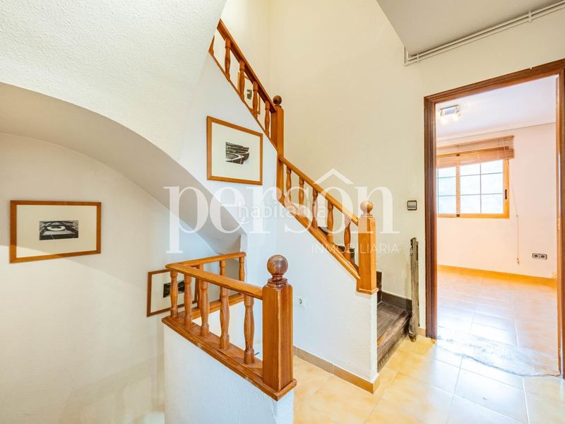 Foto 766f05a9-eb27-4401-8ba4-9eddef5f29e6. Casa amb aparcament piscina a La Cañada Paterna