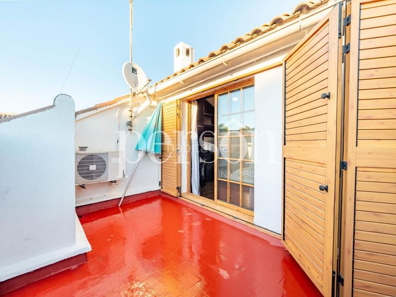 Foto aa9a67ce-c28c-4662-a5a1-0aa2a9f0bf79. Casa amb aparcament piscina a La Cañada Paterna