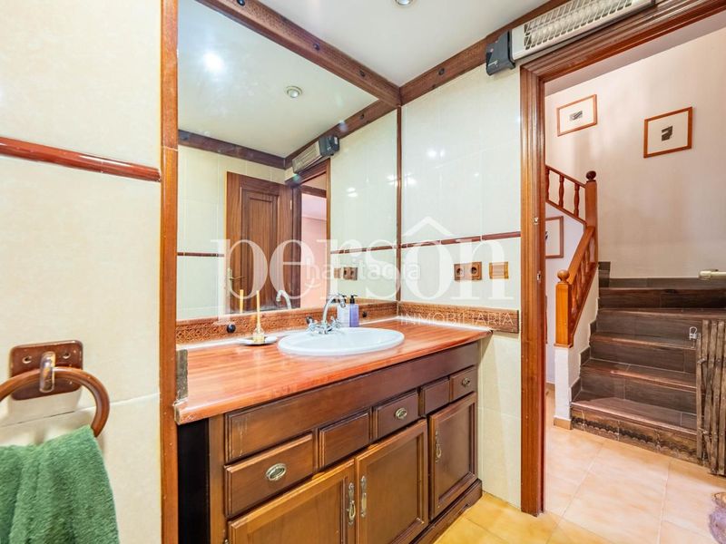 Foto bca227e7-115f-470b-a241-dce15cc02f01. Casa amb aparcament piscina a La Cañada Paterna