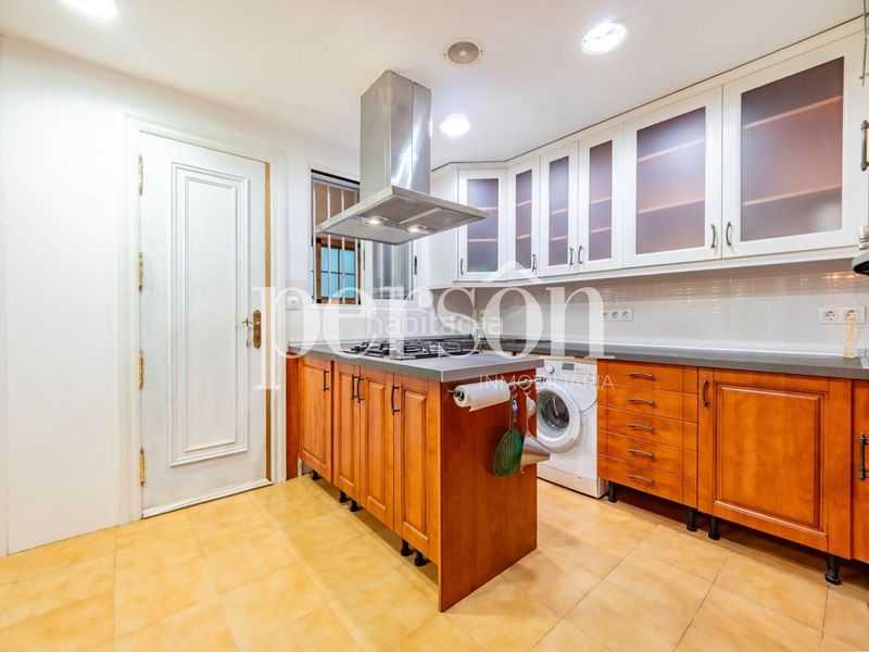 Foto e7455408-bb29-44b1-8d52-86124405f54f. Casa amb aparcament piscina a La Cañada Paterna