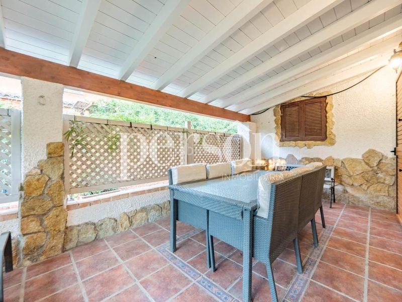 Foto eef167d8-994c-4999-ac9c-2c71a4d55af8. Casa amb aparcament piscina a La Cañada Paterna