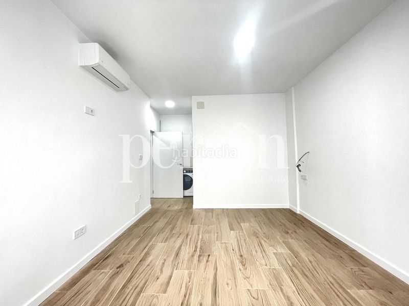 Foto 0ecc216c-4729-40ee-9867-af2bc215a45d. Local comercial a El Cabanyal-El Canyamelar Valencia