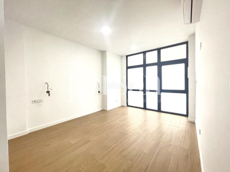 Foto 2f997a17-b758-4acc-b2ee-a81793d750b6. Local comercial a El Cabanyal-El Canyamelar Valencia