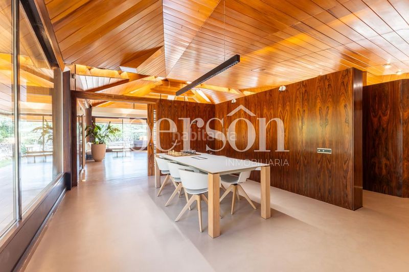 Foto 502a7cf4-bff5-4de2-ac5d-ee2be986182c. Casa amb piscina a Picassent