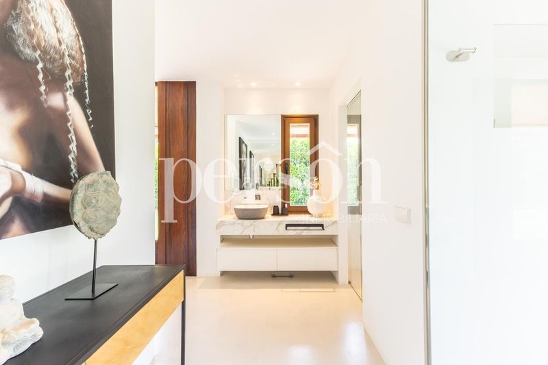 Foto 62cb0213-fe75-4650-a557-f299551101e8. Casa amb piscina a Picassent