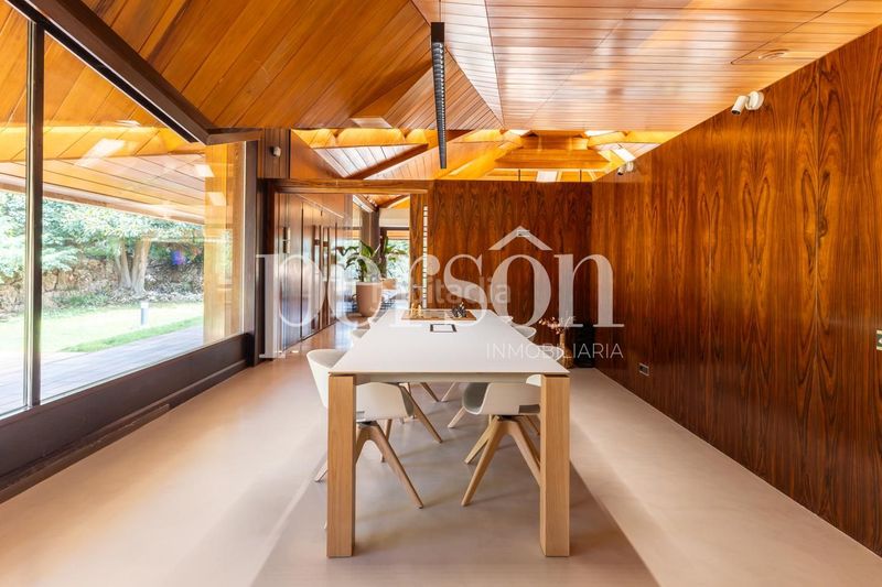 Foto ba67538a-5dc8-4c26-88c7-da81e2695148. Casa amb piscina a Picassent