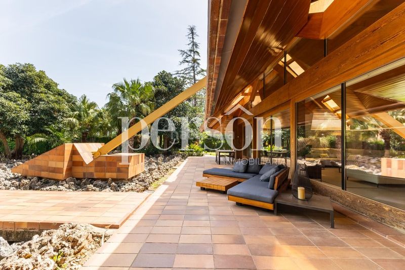 Foto cc07c990-2c14-4f04-bc02-737e1b67d07e. Casa amb piscina a Picassent