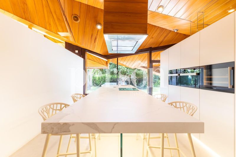 Foto d05661e4-71a9-49b3-9e14-3ae40968b352. Casa amb piscina a Picassent