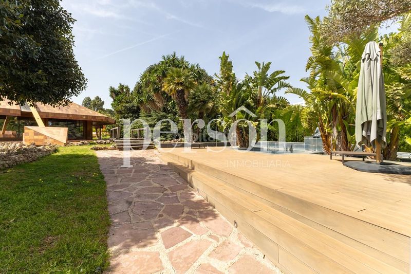 Foto dbcdacac-dd0c-492a-934b-aeeb51672bb8. Casa amb piscina a Picassent