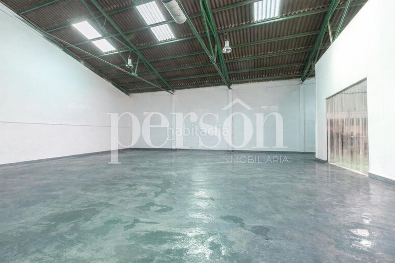 Foto d4e2656e-b46b-48c2-a6a2-3c061df61f6c. Nave industrial venta nave industrial con parcela edificable en Alzira