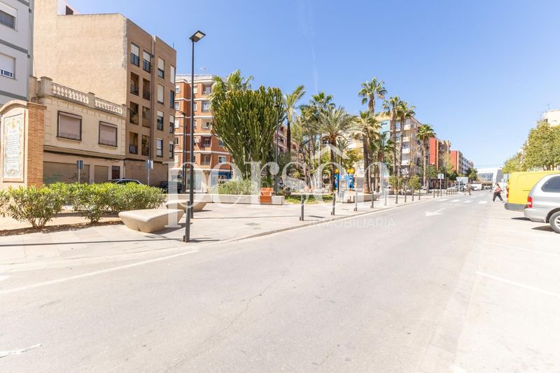 Foto 5043e400-85d6-46e3-ab92-ff487ab5dc2e. Pis a El Mercado Manises