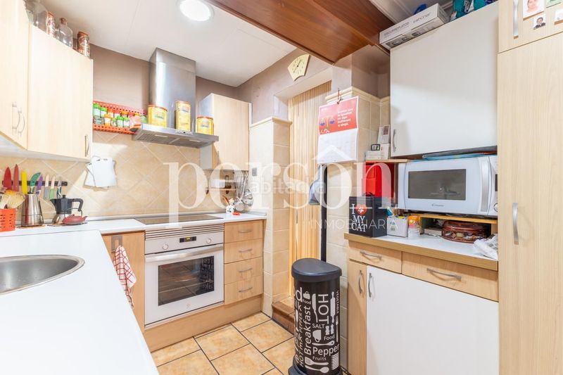 Foto eedf7cb9-ab44-4495-bf1e-e03c8859ba8b. Pis a El Mercado Manises