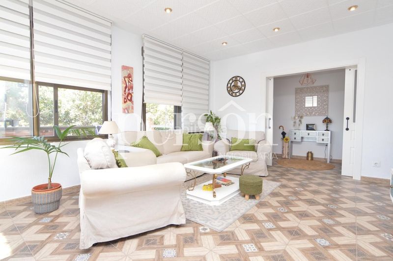 Foto 16a5d55e-2bf7-4cb1-8a65-415bfdff7afd. Casa amb piscina a La Loma Chiva