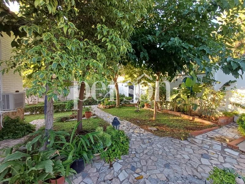 Foto 29486d0d-bb2c-4f95-a28e-f282176e3dab. Casa amb piscina a La Loma Chiva