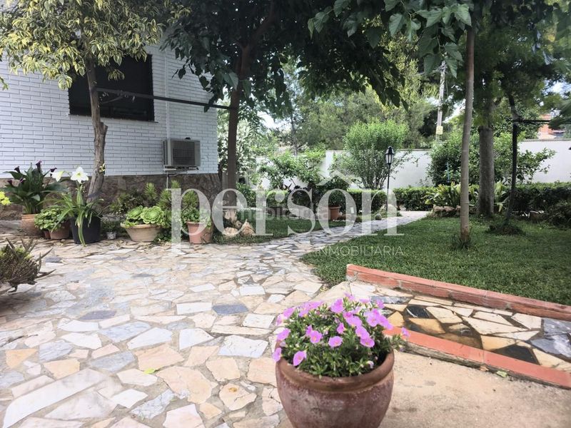 Foto 42dec7ee-a9be-45a8-a92c-b2e7b8c4d348. Casa amb piscina a La Loma Chiva