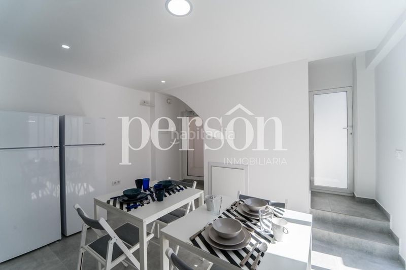 Foto dc54b0fa-f31b-40ae-ac01-710668b10115. Edificio  completo en venta gran oportunidad de inversión en Picassent