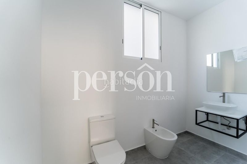 Foto e22cb3ed-c4b2-404f-8590-7dff7da33157. Edificio  completo en venta gran oportunidad de inversión en Picassent