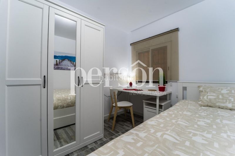Foto 48db26ae-d6cb-4917-9330-95291a6f5a31. Edificio in Picassent