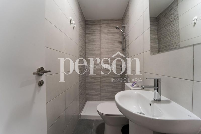 Foto 4de6d272-16d0-4361-9648-510306592597. Edificio in Picassent