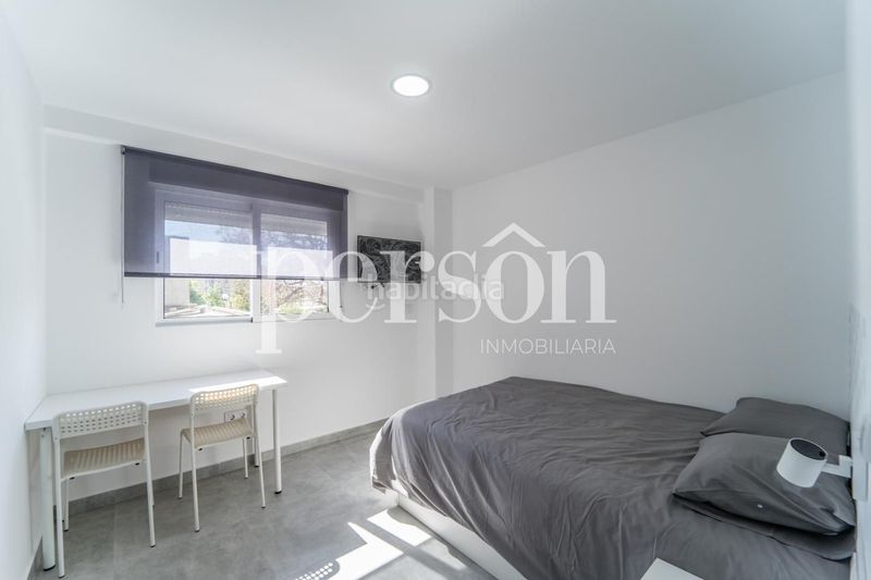 Foto 98330ff9-a1a3-4402-a20a-ff6ef69a601a. Edificio in Picassent