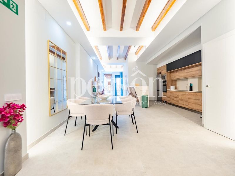 Foto 25cad942-8063-42d3-84e7-00a97a602d32. Dúplex amb piscina a El Botànic Valencia