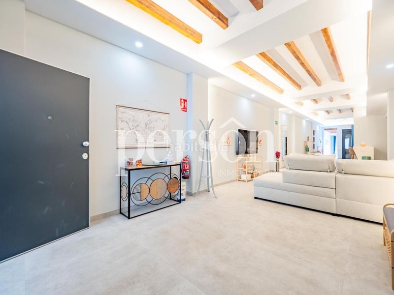 Foto 30a32cf3-2474-4104-85a3-53f3c21ffc15. Dúplex amb piscina a El Botànic Valencia