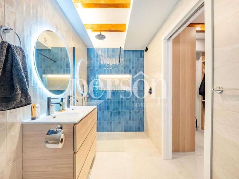 Foto 3f329d8e-dead-47f1-b6eb-b5cad5a78fbb. Dúplex amb piscina a El Botànic Valencia