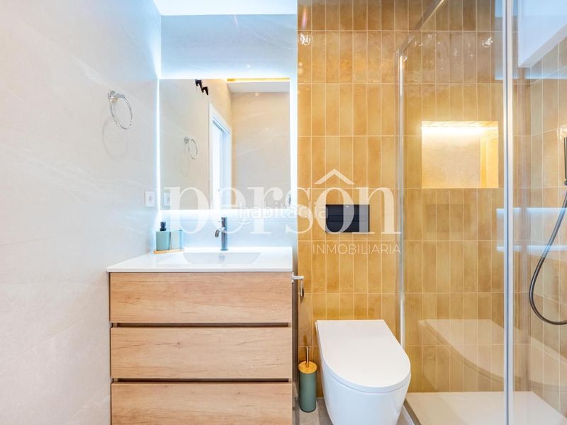 Foto 4251e29d-3e05-4c75-b7c0-d72cf4bba17c. Dúplex amb piscina a El Botànic Valencia