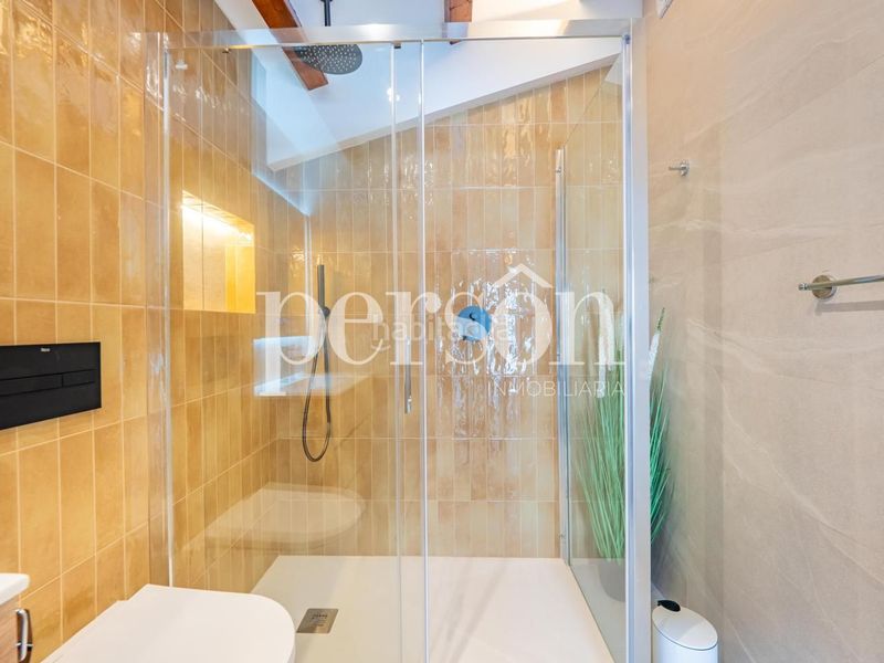 Foto 52d6e33a-c90b-47fd-a5fb-d588a2403c64. Dúplex amb piscina a El Botànic Valencia