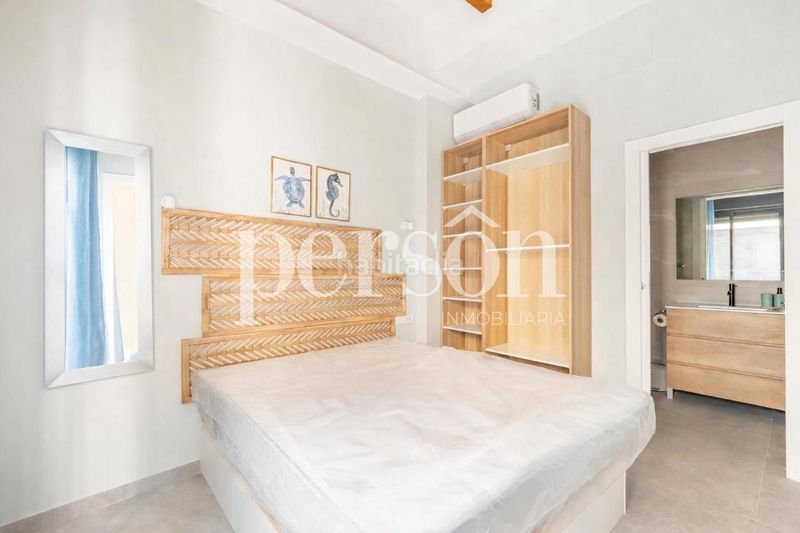 Foto 5fdf689a-3242-4f5b-9665-50dd8964b205. Dúplex amb piscina a El Botànic Valencia