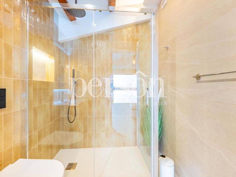 Foto af5356aa-804e-4796-9ac5-1527810a35da. Dúplex amb piscina a El Botànic Valencia