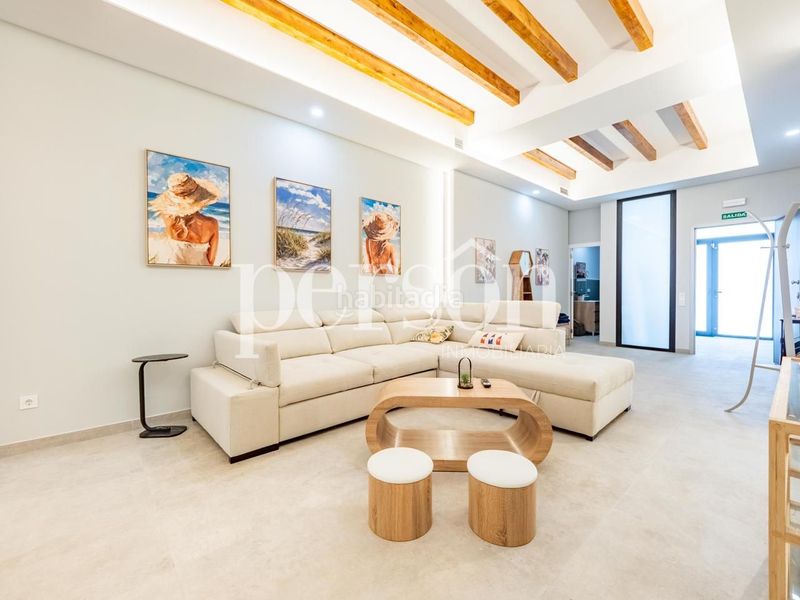 Foto df74a066-54cf-42a0-9449-90153a8b65f5. Dúplex amb piscina a El Botànic Valencia