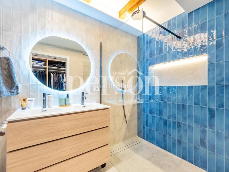 Foto f3103f5c-f0bf-471b-b2de-2142f9b77e7a. Dúplex amb piscina a El Botànic Valencia