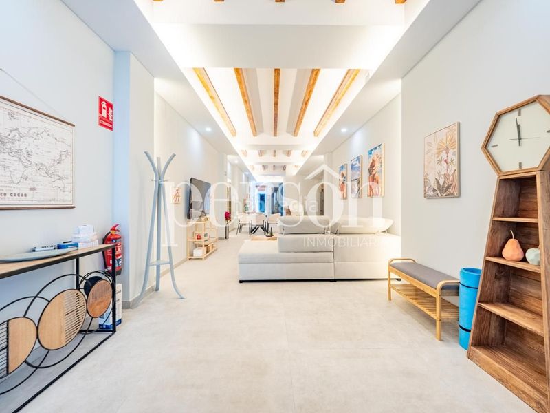 Foto f98ecc53-0d4d-4958-91ab-01017bab138a. Dúplex amb piscina a El Botànic Valencia