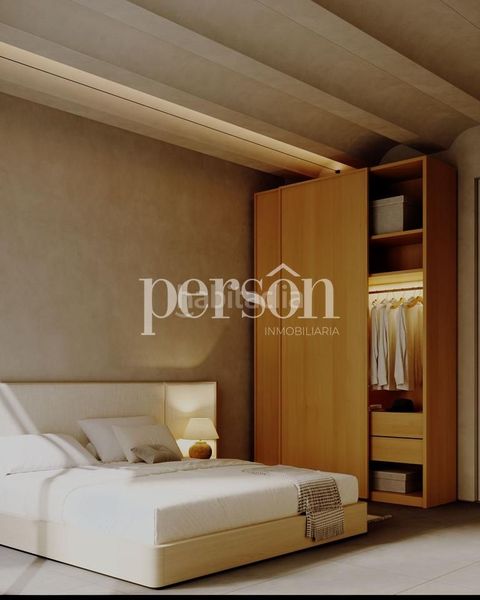 Foto ec0065d7-79d7-491e-8d64-6ff400352cf9. Edifici a El Pilar Valencia