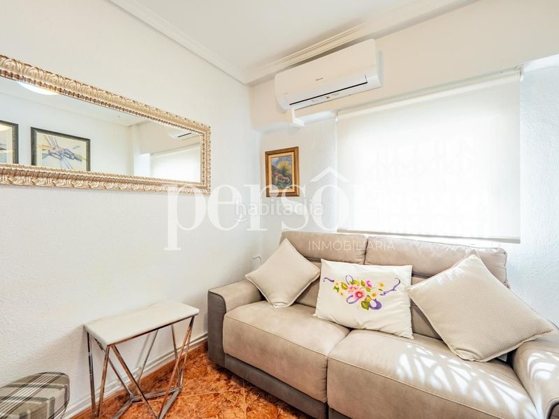 Foto fcd8db3e-38ca-4239-a586-ea5c70c65e53. Pis a Ciutat Fallera Valencia