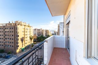 Pis a Malilla. Piso en venta en malilla