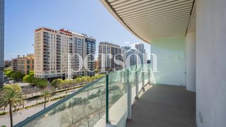 Appartement à Sant Pau. Exclusiva vivienda de 3 dormitorios en torre ikon  cortes valenc