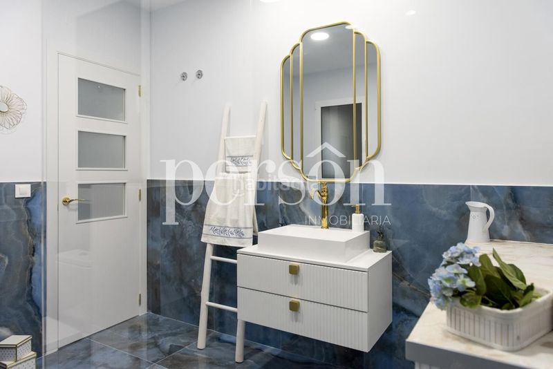 Foto 184cc99e-6883-4394-9c6f-880dd6171cff. Pis a Russafa Valencia