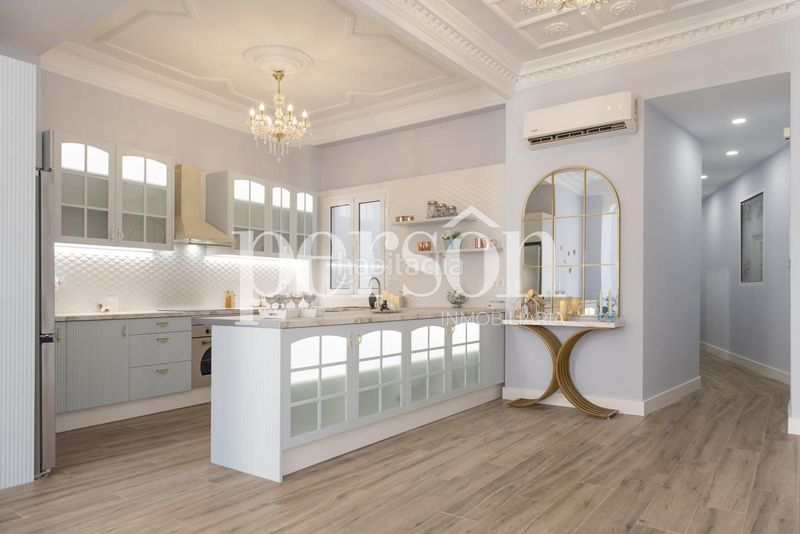 Foto 442eceef-676f-43ab-9a97-6c2a4a37cad0. Pis a Russafa Valencia