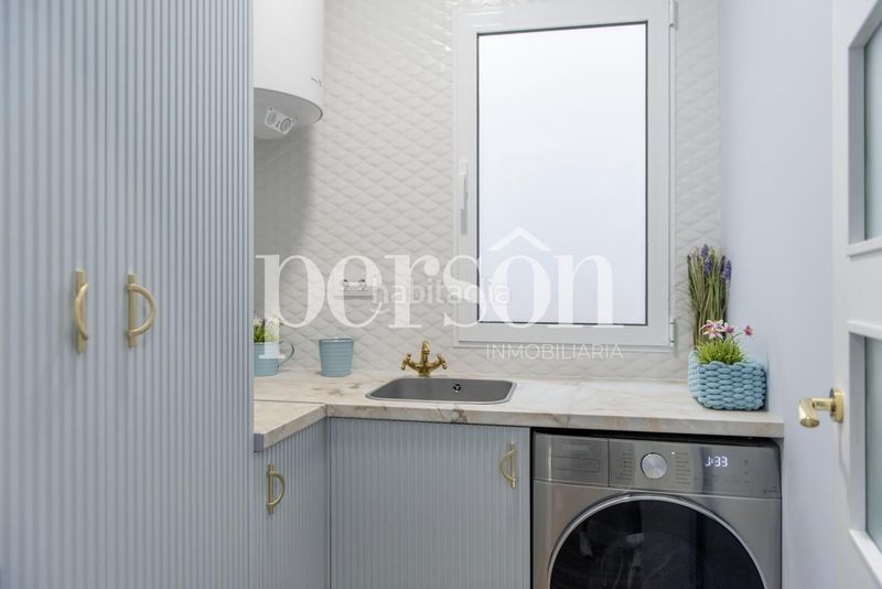 Foto 7ef1b4ba-0931-4a97-9581-78af7dd283ed. Pis a Russafa Valencia