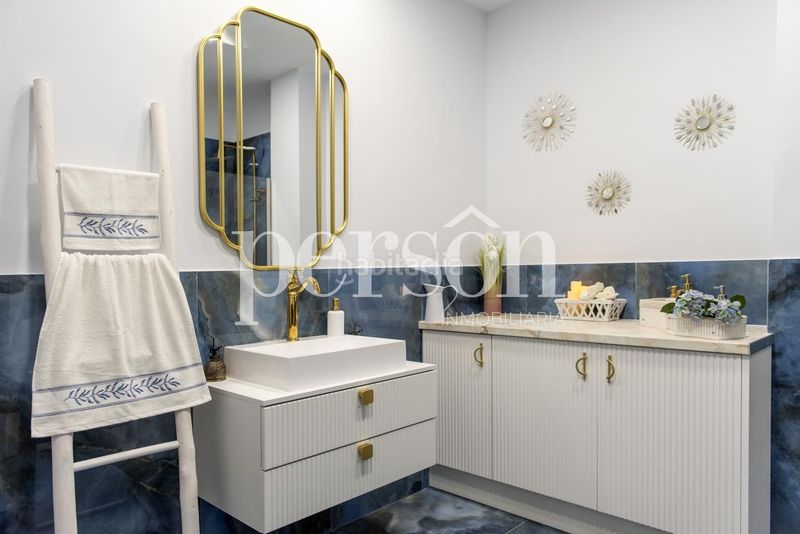 Foto 9e34f7b9-5ff0-4dbe-a3be-61462647df04. Pis a Russafa Valencia