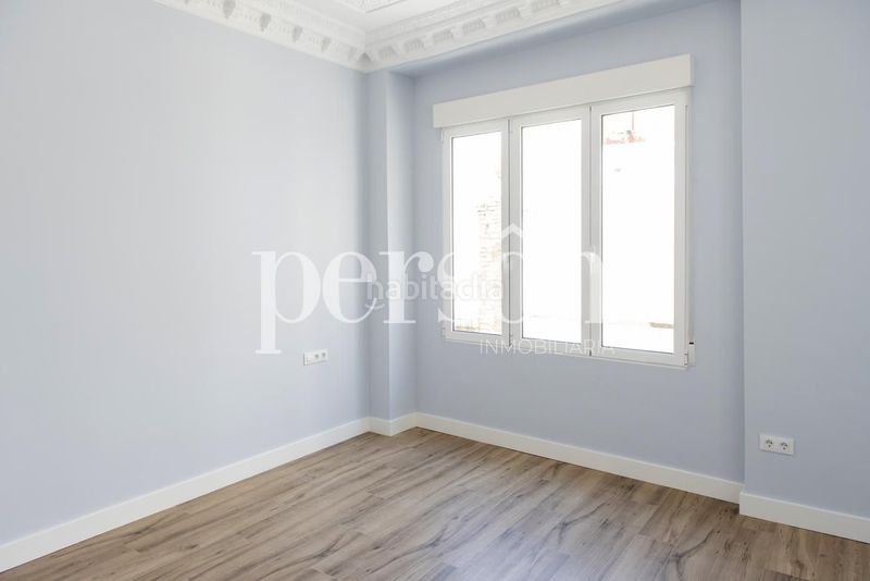 Foto bb12955f-a1d3-47e7-8a69-d0fdc5c60428. Pis a Russafa Valencia