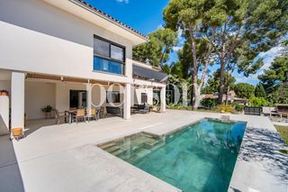 Casa in Montepilar. Villa con parcela esquinera en leliana
