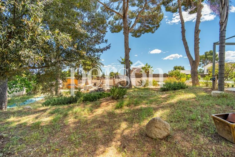 Foto d2dfad34-118e-4e5a-bdc3-59457bb6071b. Casa amb calefacció aparcament piscina a Montepilar Eliana (l´)