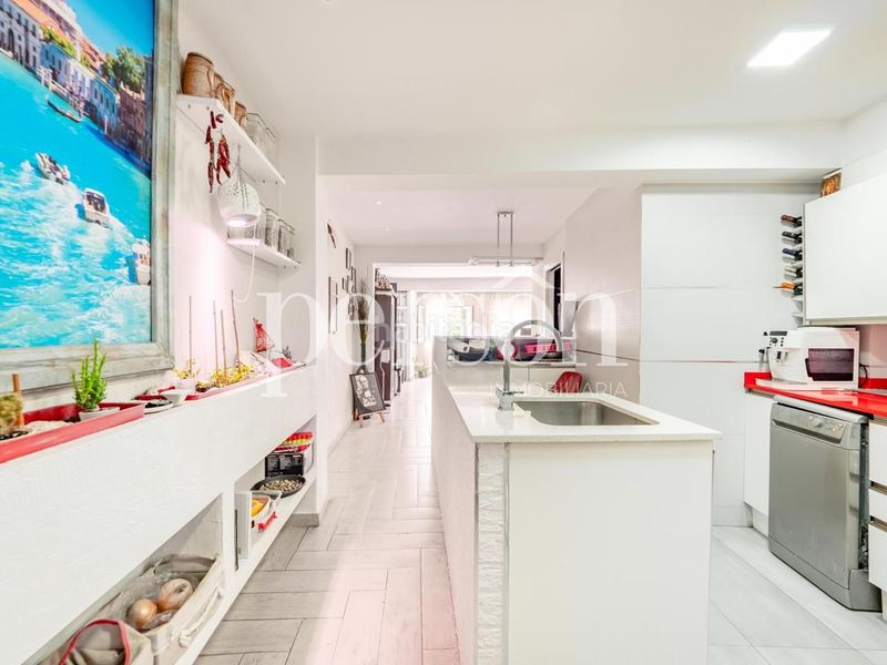 Foto 798da73f-46cd-4e73-b798-d408420f4d78. Pis a Barrio Benicalap Valencia