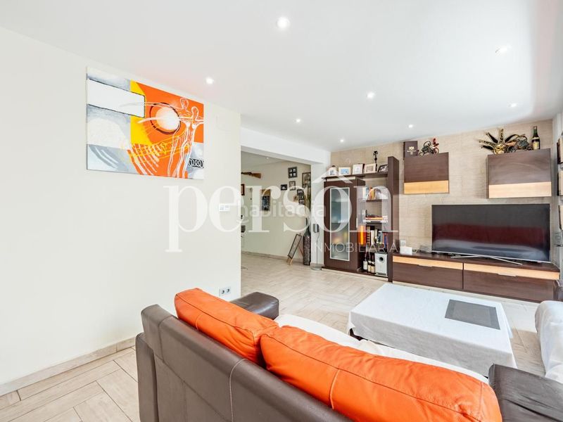 Foto dcbf9883-d83f-429a-b478-903b6073d5db. Pis a Barrio Benicalap Valencia