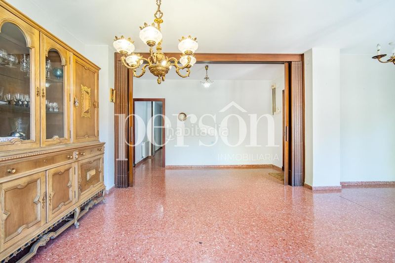 Foto 3832d95e-be86-4fd1-8885-14f17229f84b. Pis amb aparcament a El Botànic Valencia